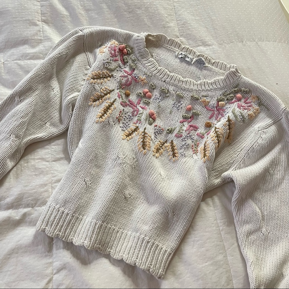 Vintage knit floral sweater